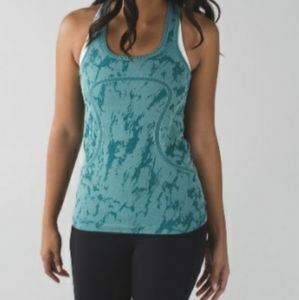 Lululemon razor back